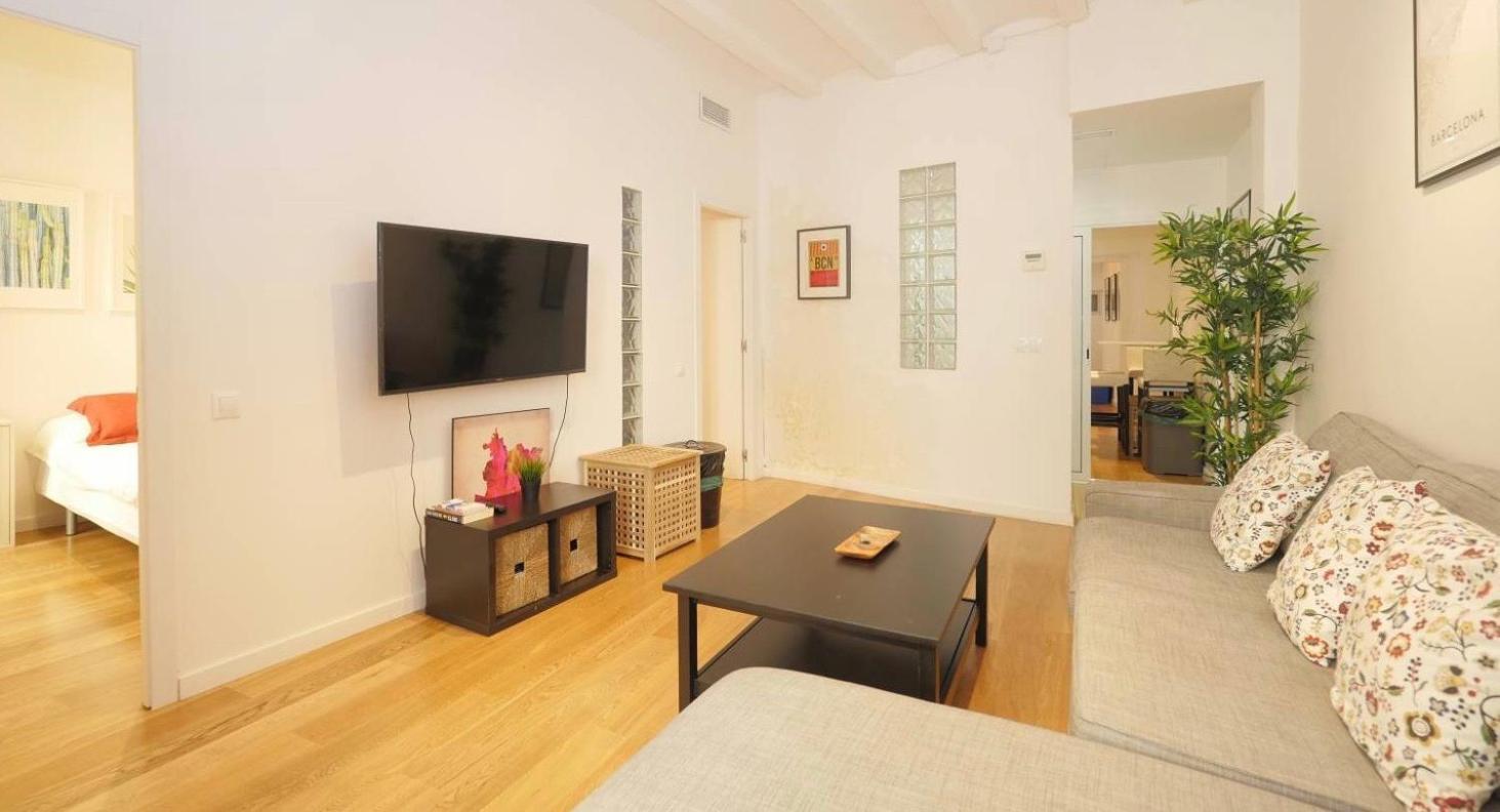 Comfy Cathedral Apartment *