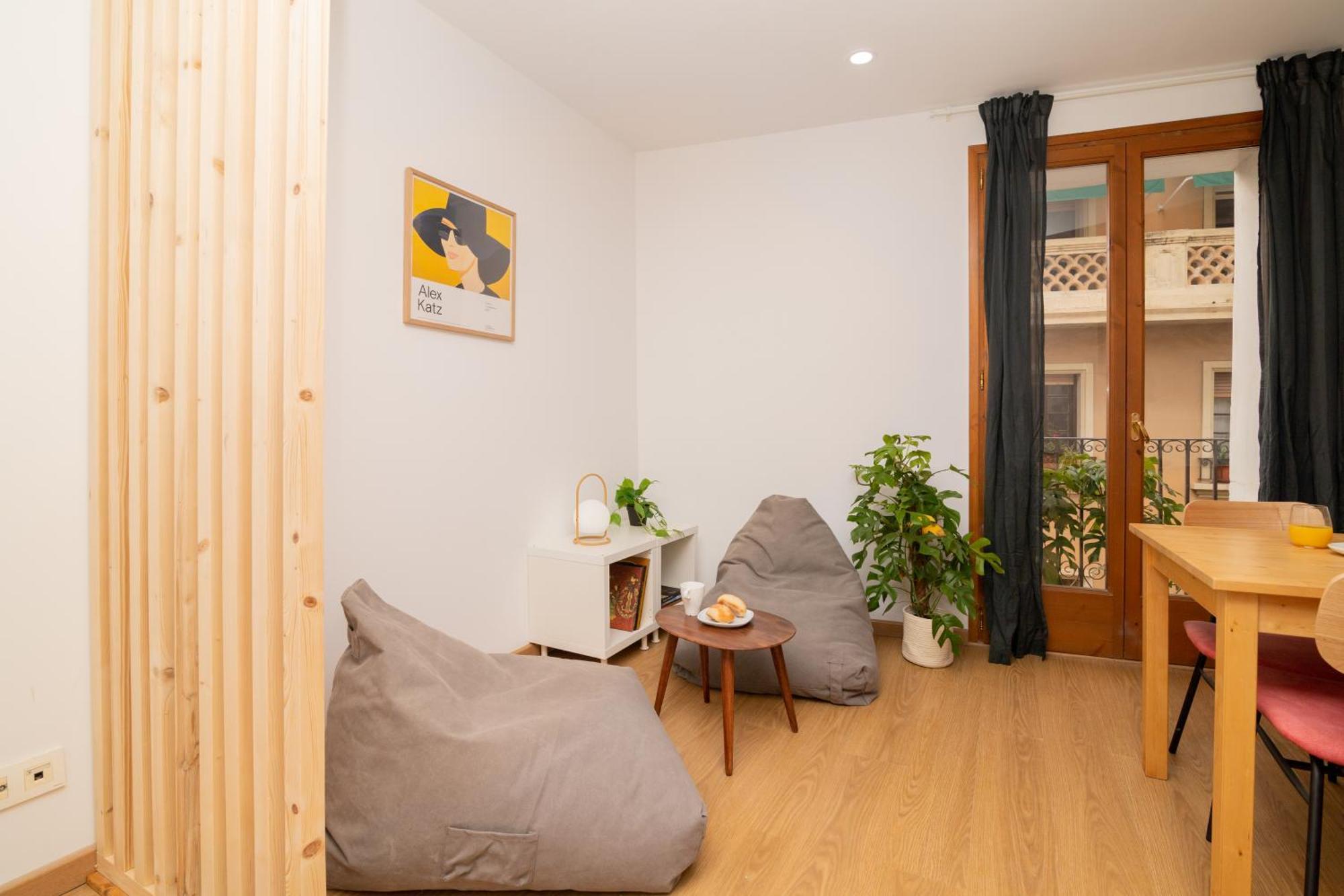 Comfy Cathedral Apartment